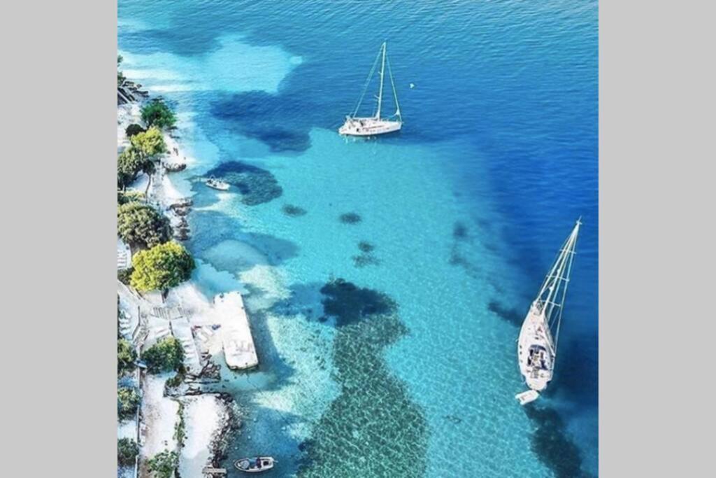 Seaesta Apartment Pool And Beach 슬라티네 외부 사진
